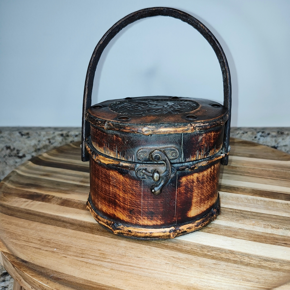 Wooden Accent Box with Handle Very Vintage